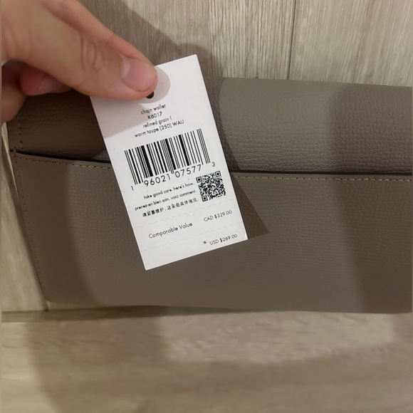 Kate Spade purse ♠️ - Picture 8 of 9